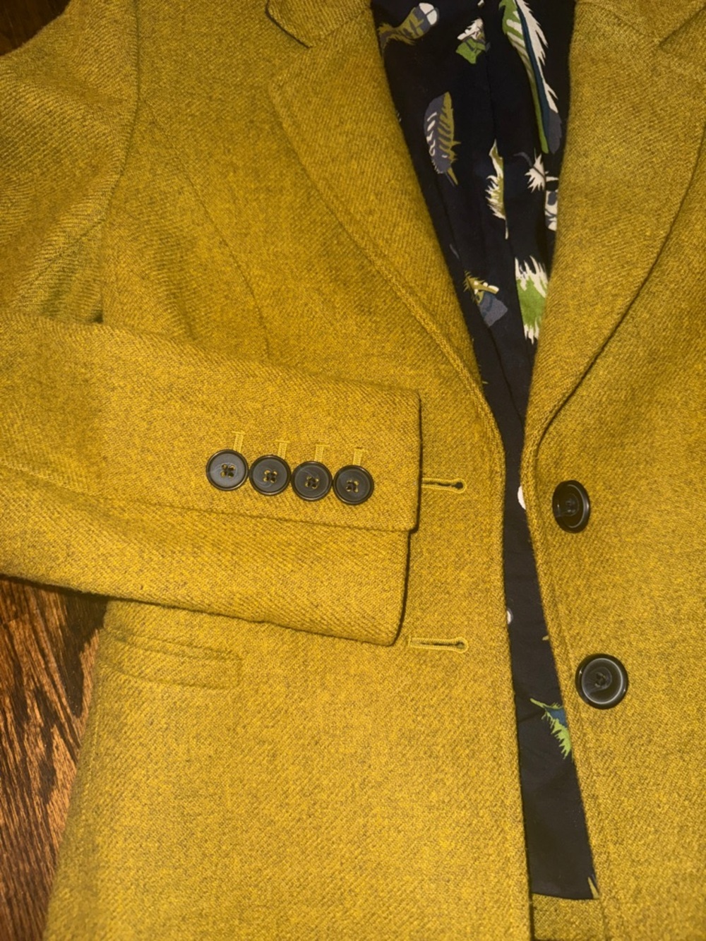Hobbs London Blake Blazer | US 4 in Chartreuse - Picture 8 of 13